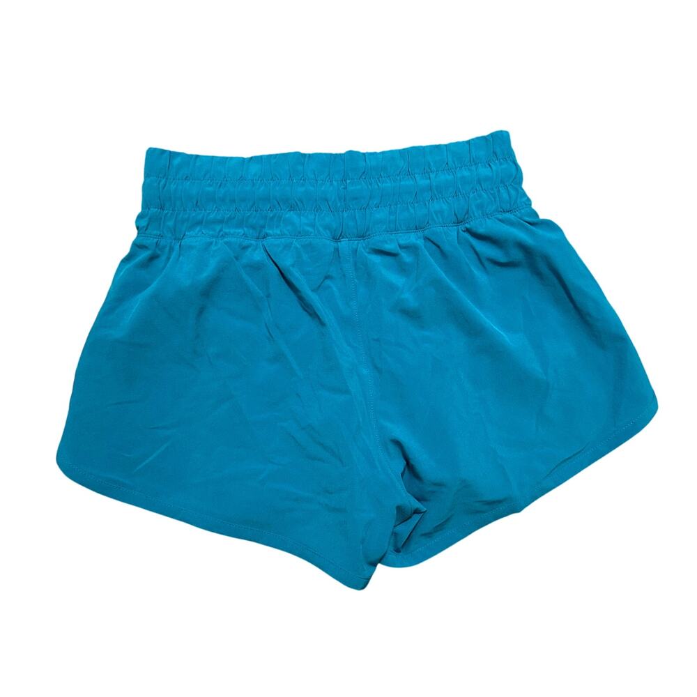 ATHLETA GIRL Run Free 2.5" Short Size M - Picture 2 of 11